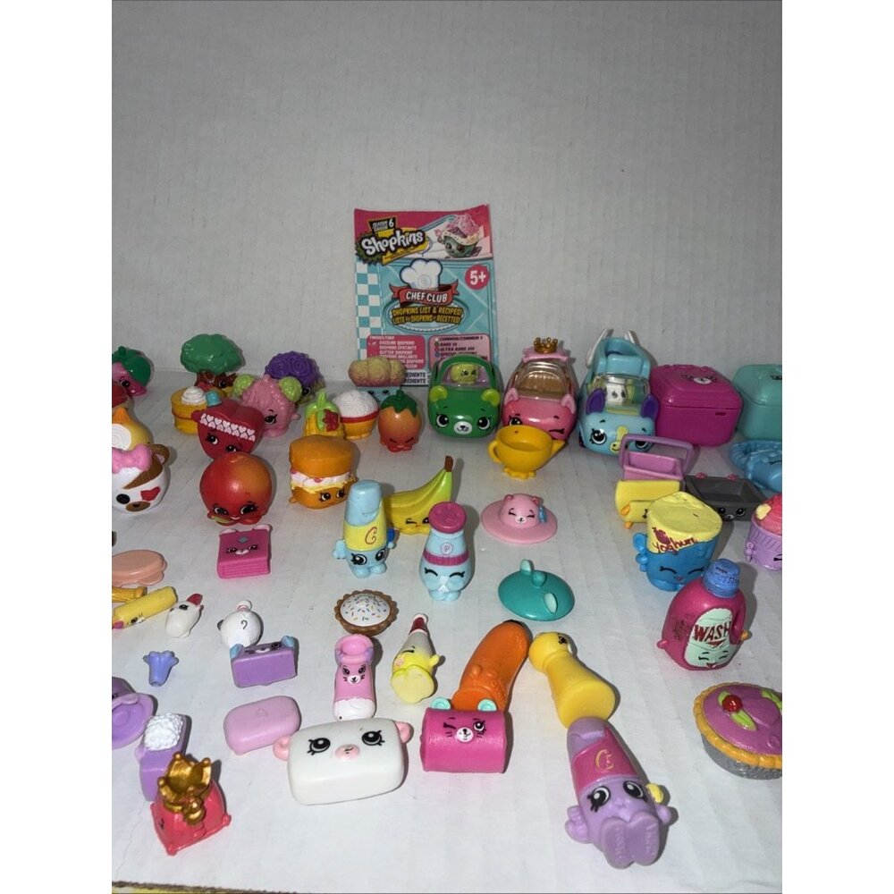 Lot Apprx 125 Assorted Shopkins Moose Characters Cars Carts Bags Combs Shoes - Picture 5 of 16